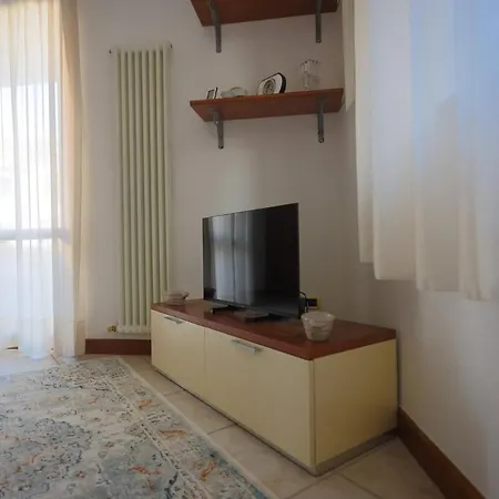 Apartment 4 Posti Letto Con Patio E Parcheggio Ancona