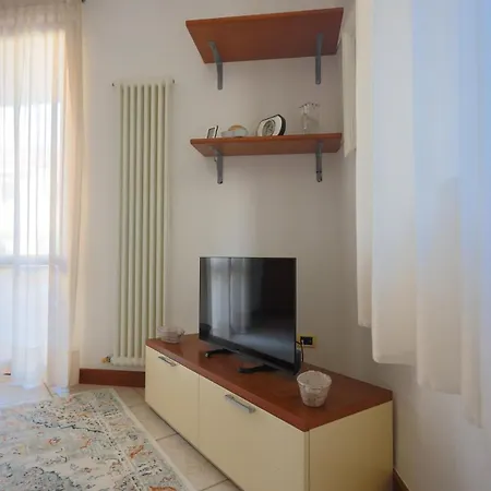 Apartment 4 Posti Letto Con Patio E Parcheggio Ancona